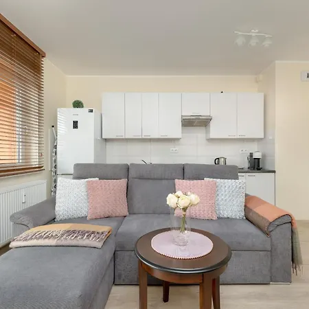 Apartmán Wilczak Spacious With Free Garage By Renters