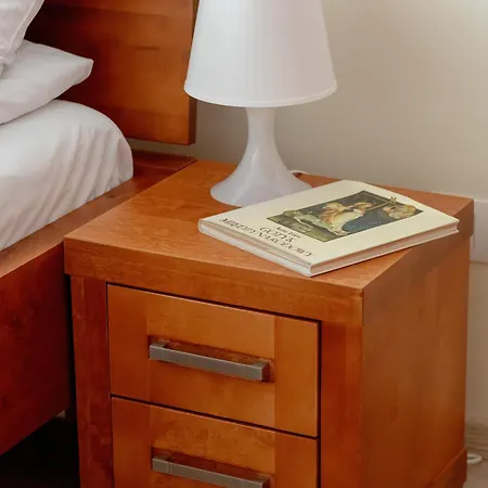 Wilczak Spacious With Free Garage By Renters Lägenhet *