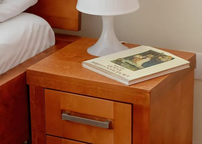 Wilczak Spacious With Free Garage By Renters 아파트 *